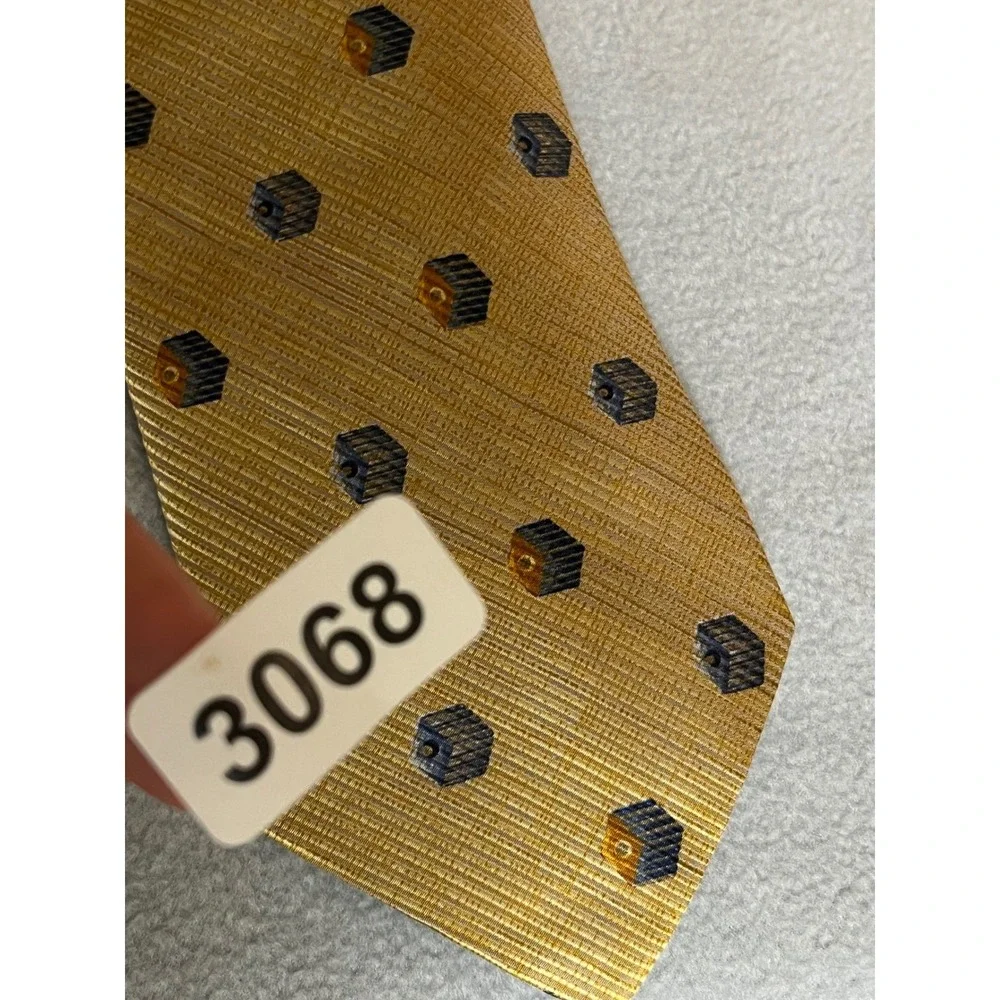 NWT VTG 1980s Ermenegildo Zegna Tie Gold Optical Cube Italian Silk Wide 4in